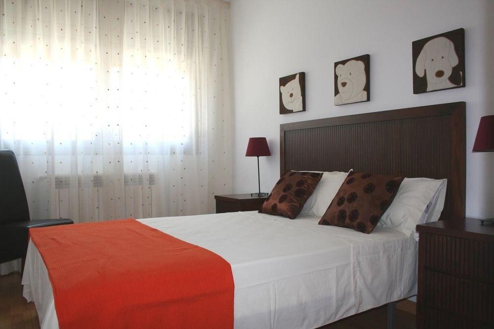 Alcam Badalona Playa Norte ภายนอก รูปภาพ