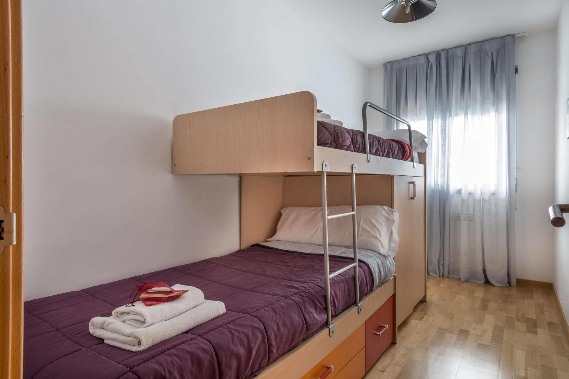Alcam Badalona Playa Norte ภายนอก รูปภาพ